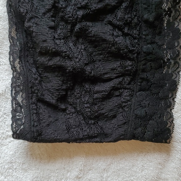 Black lace bandeau Strapless Bra, lined front, tag says XL? IntimateFree People - Picture 2 of 4